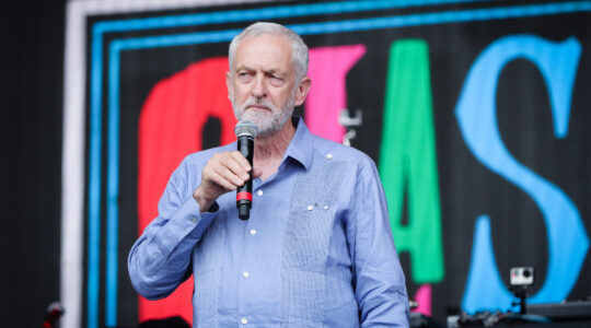 Jeremy Corbyn speaks at the Glastonbury Festival
